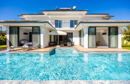 Dalyan City Center Villa | Villa White Cloud