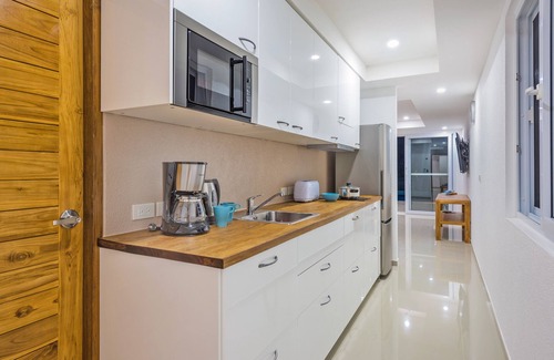 Klong Son Villa | VILLA WHITE SHORE 8 Pax Beachfront Private Pool A/C WiFi near to restaurant