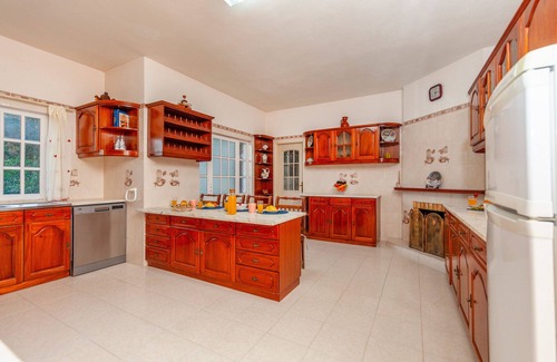 Monchique Villa | Villa with heatable pool & BBQ, Galé