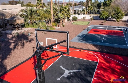 Central Scottsdale House | Villa with It ALL! SportsCourt+Putting Green+Heated Pool+Spa+Chef+Tiki Hut