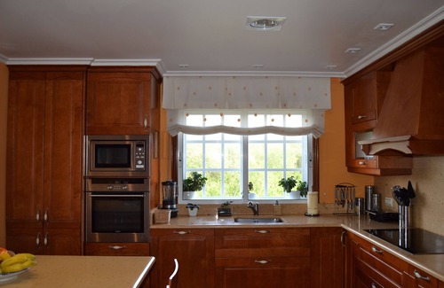 Panxon Ski Chalet | Villa with large garden in a quiet area near beaches