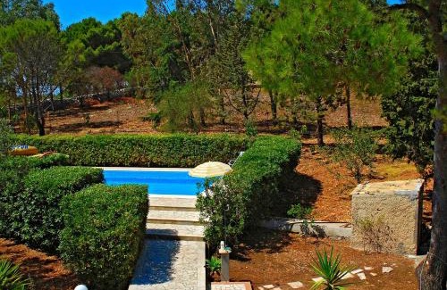 Chiusa Cavalli Villa | Villa with pool and tennis court