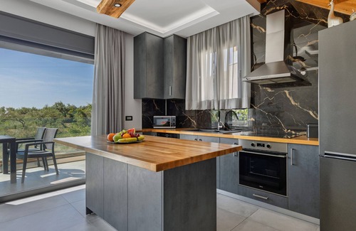 Mouzaki Villa | Villa with Private Pool - Azor Villas - Villa 1