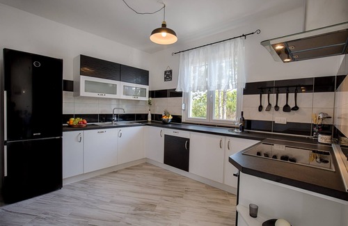 Gostinjac Villa | Villa with swimming pool in a quiet location- TRAVELER Reiseburo Krk ID 2180