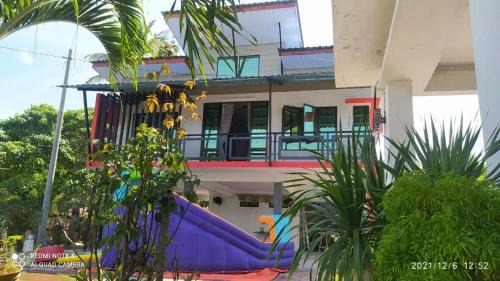 Kampung Lampu House | Village Homestay Kuala Besut near Perhentian Island Jetty