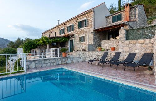 Dubrovacko Primorje Villa | Village house Ana Dubravica
