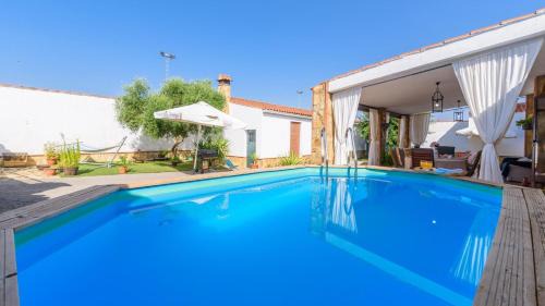 El Real de la Jara House | Villamada El Real de la Jara by Ruralidays