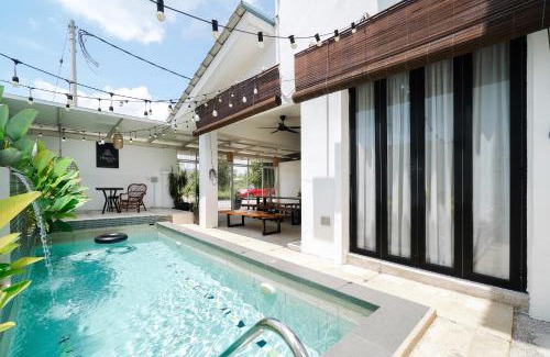 Kampung Kubang Parit House | Villapadu Kota