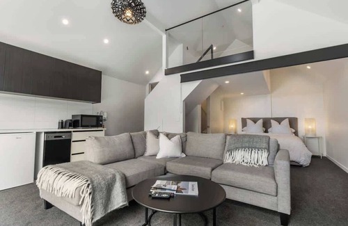 Mangawhai Villa | Villas 1 & 2: Side-by-Side Villas – 2 Luxe Retreats for Friends or Couples