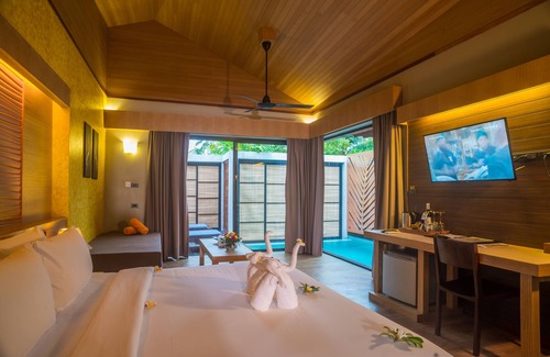 Lamai City Center Hotel | Villas Residence By Weekender Resort