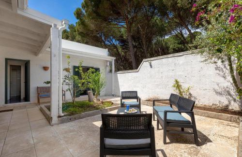 Conca Specchiulla House | Villetta Specchiulla by BarbarHouse