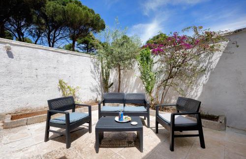 Conca Specchiulla House | Villetta Specchiulla by BarbarHouse