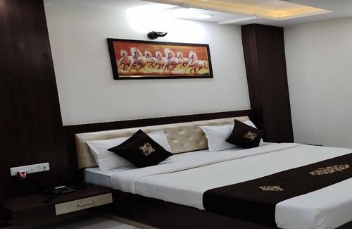 Hoshangabad Hotel | Vinayak Palace Hoshangabad