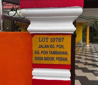 Kampong Pulau Kandis House | VINDRA HOMESTAY