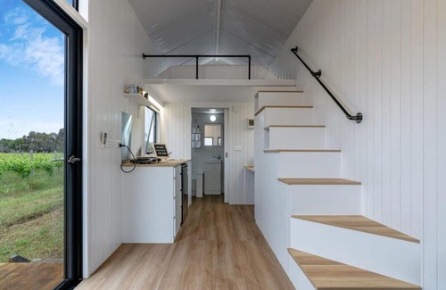 Toolleen House | Vineyard Retreat by Tiny Away