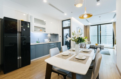 Ngoc Khanh Apartment | Vinhomes Metropolis Lynn Housing 2 bedrooms Apartment