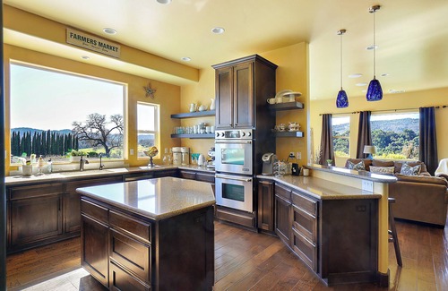 Paso Robles House | ViNO On ViNEYARD-Westside Wine Trail