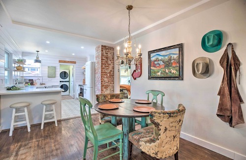 Bishop Cottage | Vintage Bishop House in Downtown w/Porch Swing!