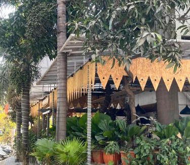 Nashik Hotel | Vip Guest House