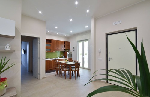 Torre Annunziata House | Virginia's House