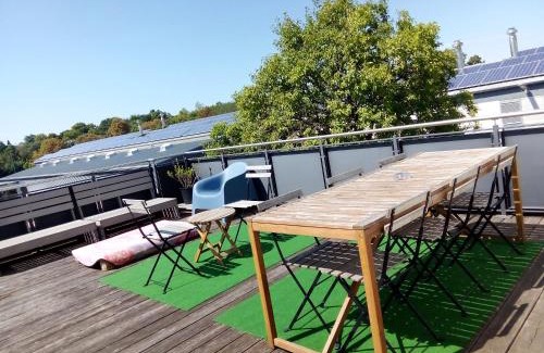 Oberhausen-Sud Apartment | Virginie Apartments - großzügige 145 qm mit Balkon und Parkplatz