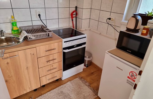 Virovitica Apartment | Virka studio apartment - SELF CHECK IN, Virovitica, Croatia