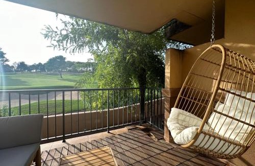 Chiva Apartment | Vista Golf