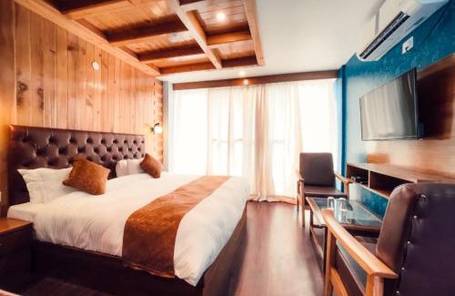 Nanpara Hotel | Vista Resort - Centrally Heated & Air Cooled Near Mall road Manali