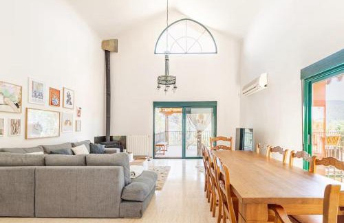 Pareja Ski Chalet | Vistas increíbles al pantano de Entrepeñas