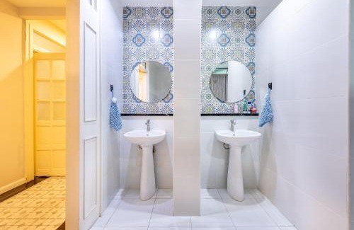 Khlong Maha Nak Hostel | Visut House Hostel