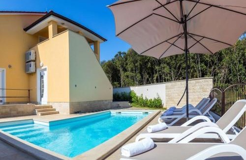 Banjole House | Vita Comfortable holiday residence