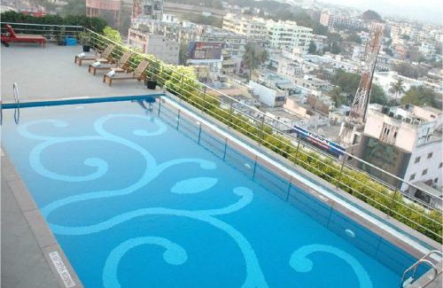 Vijayawada Hotel | Vivanta Vijayawada, MG Road