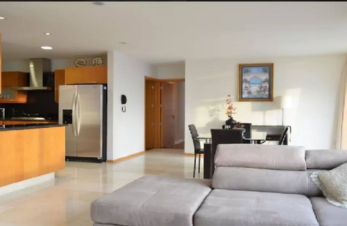 Puerta de Hierro Apartment | Vive cerca de Andares!