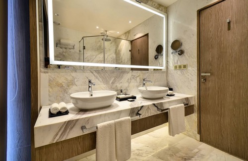 Gandhi Nagar Hotel | Vividus