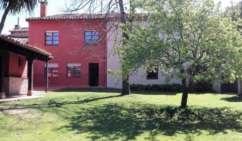 Colombres House | Vivienda Vacacional El Robledo