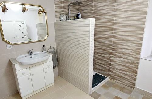 Rodellar House | Vrbo Property