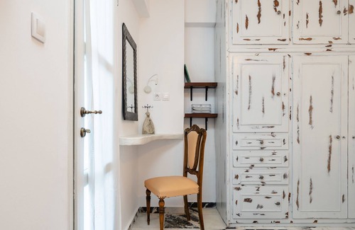 Filoti Apartment | Vrbo Property