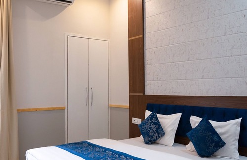 Vrindavan Hotel | Vrinda Anandam Resorts