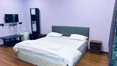 Rajpipla House | Vrundavan home stay and Village resort