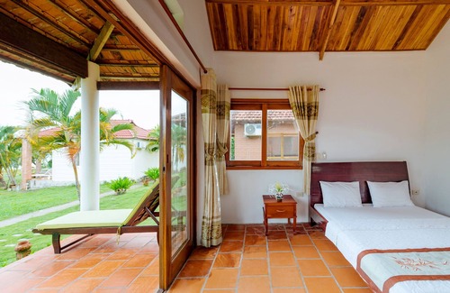 Cua Can Village Hotel | Vung Bau Resort