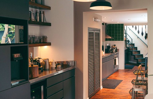 Santa Cruz Apartment | w Suite in Casa Wynwood Miraflores