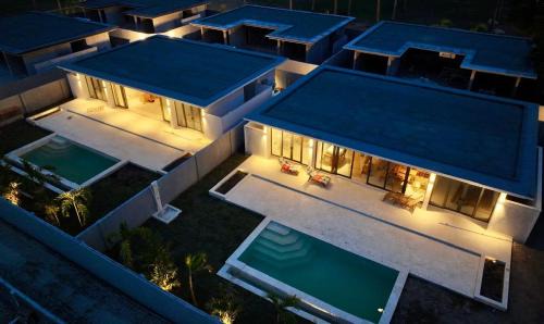 Sumbawa Barat Hotel | W&W Private two-bedroom villa with swimming pool