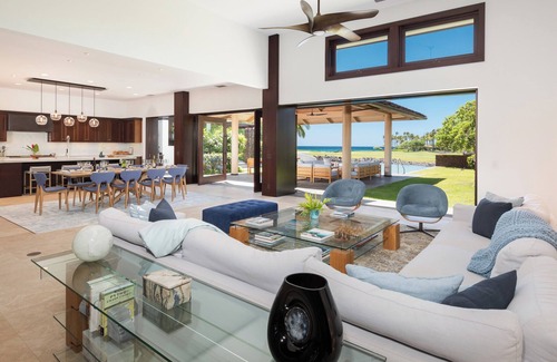 Kaupulehu Villa | Wailulu Villa | Escape to Your Own Paradise