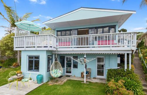 Waipu Cove House | Waipu Cove Palm Cottage - Waipu Cove Holiday Home