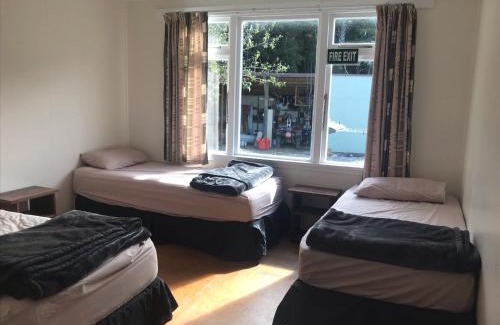 Fiordland National Park Hostel | Waitutu Forest Lodge