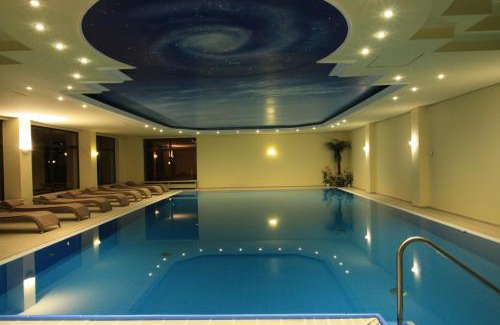 Dammbach Hotel | Wald-Hotel Heppe