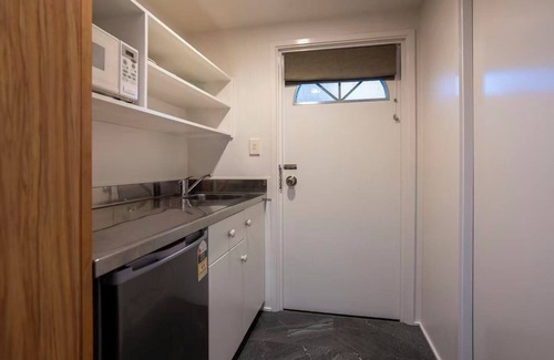 Upper Hutt Hotel | Wallaceville Motor Lodge