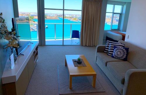 Wallaroo Apartment | Wallaroo Marina Luxury Apartment