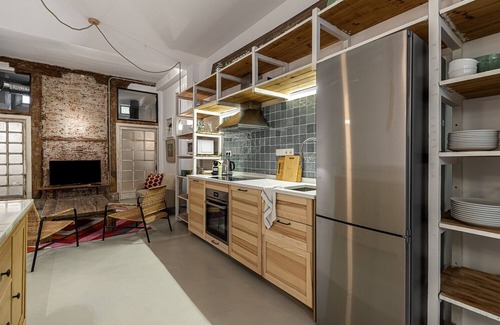 Barrio de La Latina Apartment | Waou Art Loft La Latina