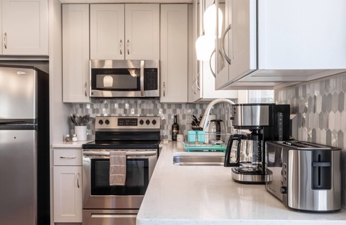 Asheville House | Warm Family Home Minutes From DT Asheville, River & Activities